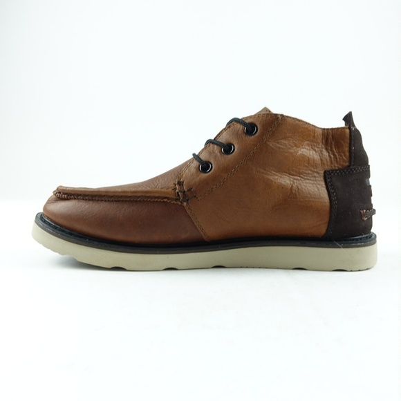 TOMS Men\'s Waterproof Leather Chukka Boots R2S2 main image 2